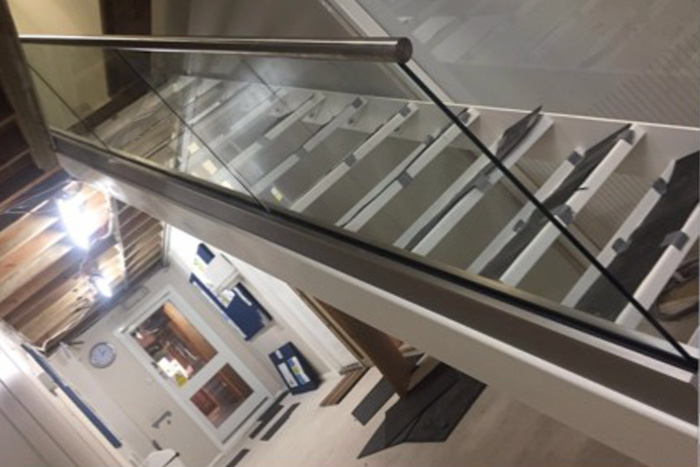 Glass Staircases & Stainless Stee